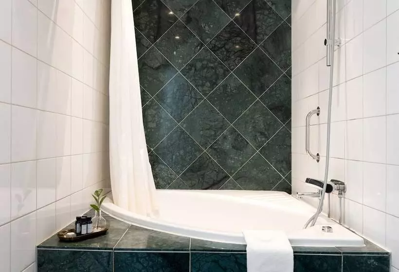 سوییت, Elite Stora Hotellet örebro