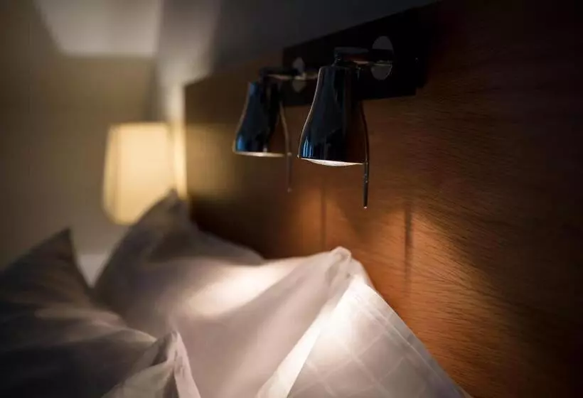 Economy-huone, Grand Hotel Falkenberg
