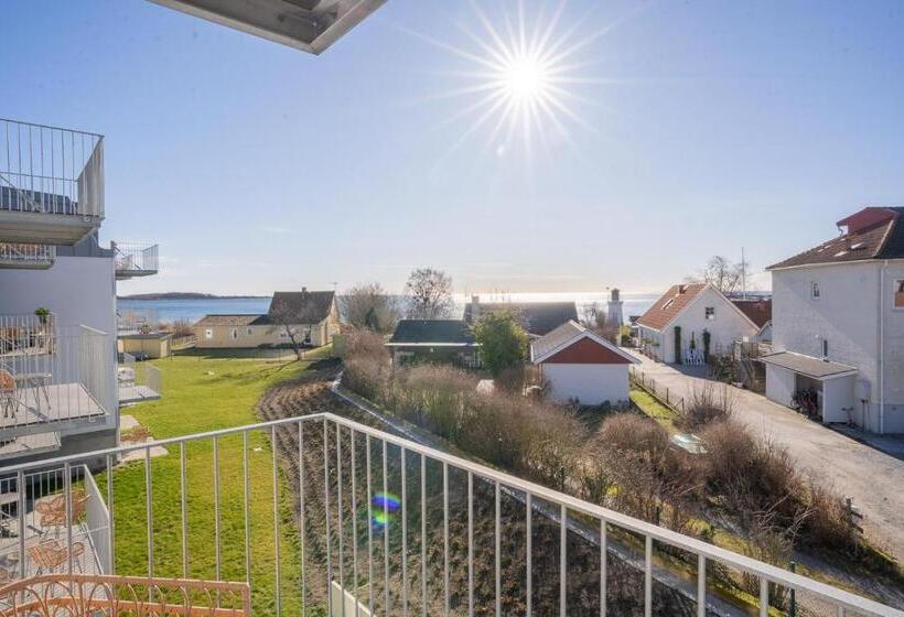 Huoneisto 2 Makuuhuonetta, L Hanöhus Hällevik