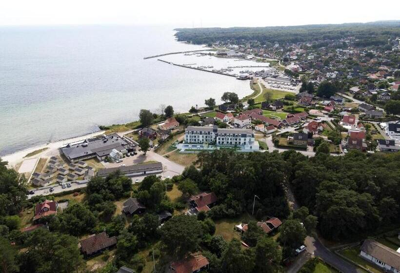 Полулюкс Вид на Сад, L Hanöhus Hällevik