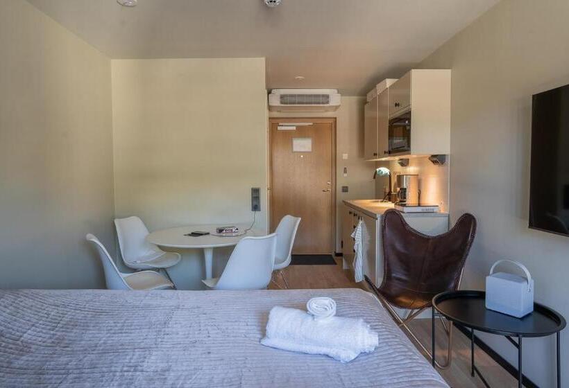 Studio Standard, L Hanöhus Hällevik