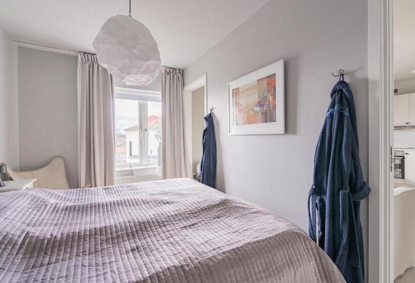 Huoneisto 3 Makuuhuonetta, L Hanöhus Hällevik