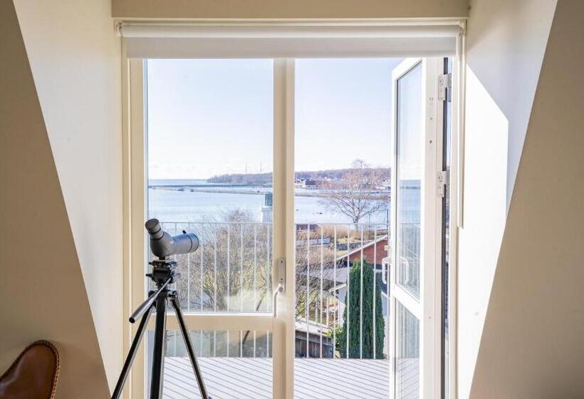 Huoneisto 2 Makuuhuonetta, L Hanöhus Hällevik