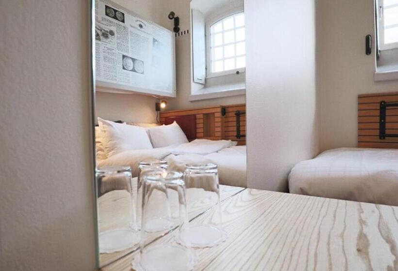 غرفة أساسية, Långholmen Hotell