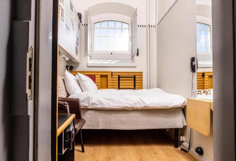 غرفة أساسية, Långholmen Hotell