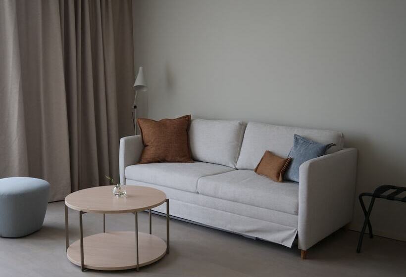 جناح, Quality Hotel Arlanda Xpo