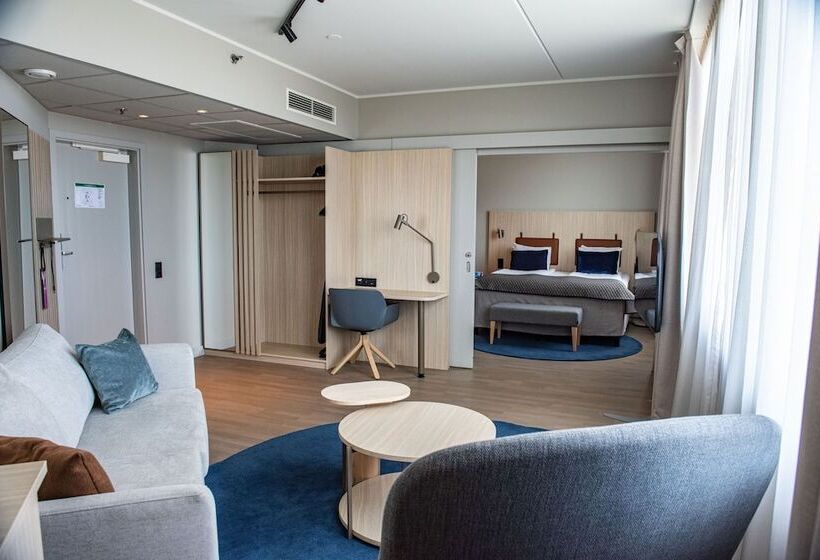 جناح, Quality Hotel Arlanda Xpo