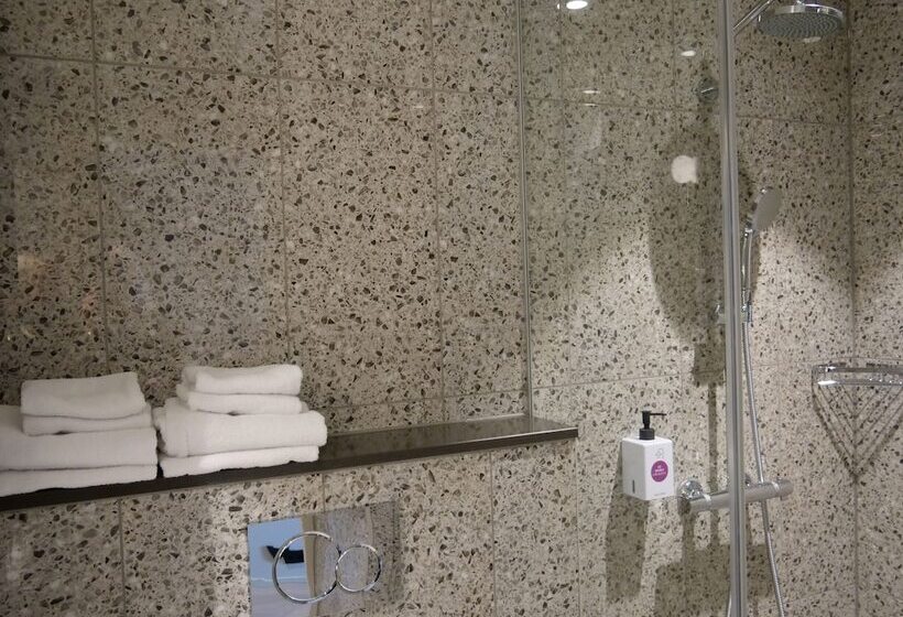 غرفة قياسية, Quality Hotel Arlanda Xpo