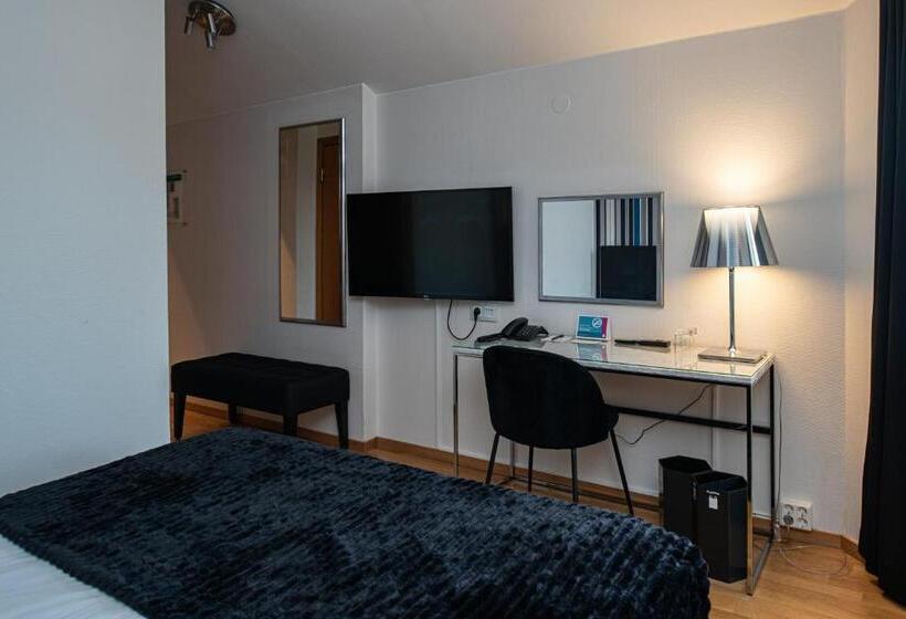 标准间, Quality Hotel Statt