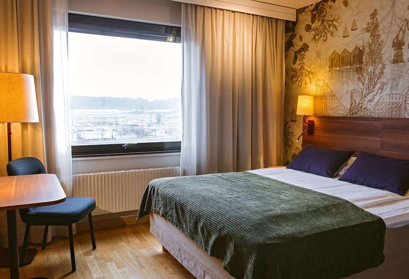 スタンダードルーム, Scandic Backadal