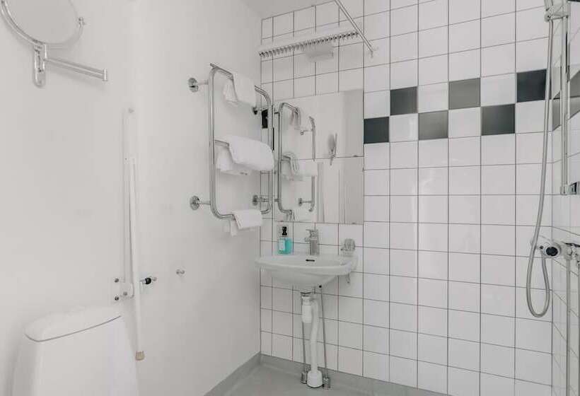 Camera Standard Individuale, Skara Stadshotell