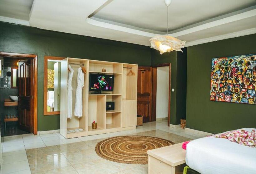سوئیت با بالکن, Amata N Ubuki Boutique Hotel Ltd