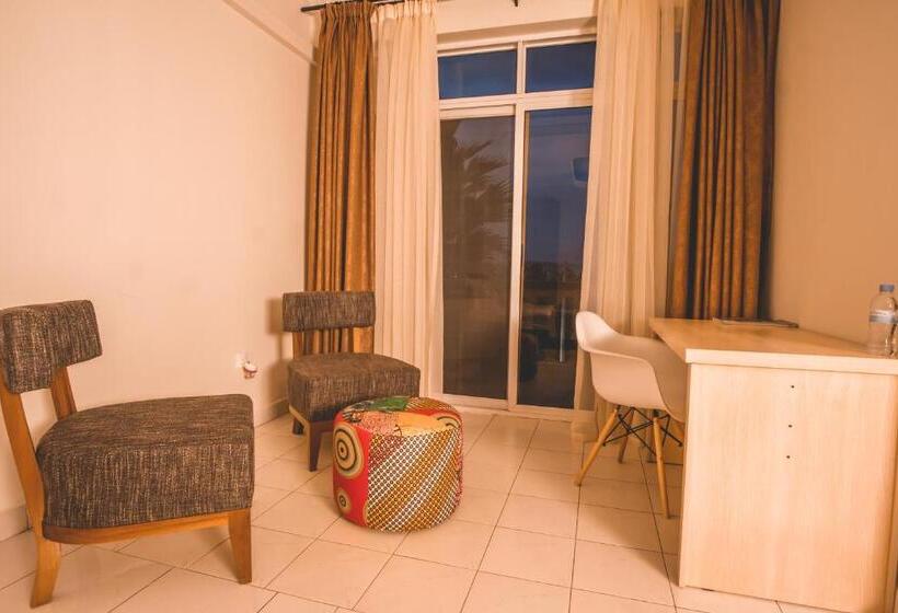 سوئیت با بالکن, Amata N Ubuki Boutique Hotel Ltd