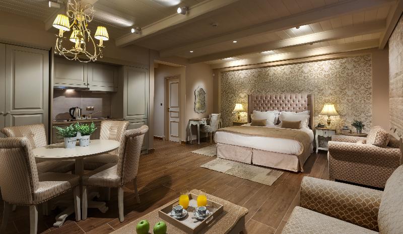 סוויטת ג'וניור נוף לגינה, Kyniska Palace Conference & Spa