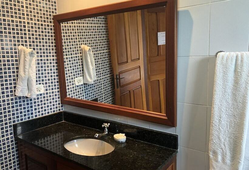 חדר סטנדרט לשלושה, Pousada Romã