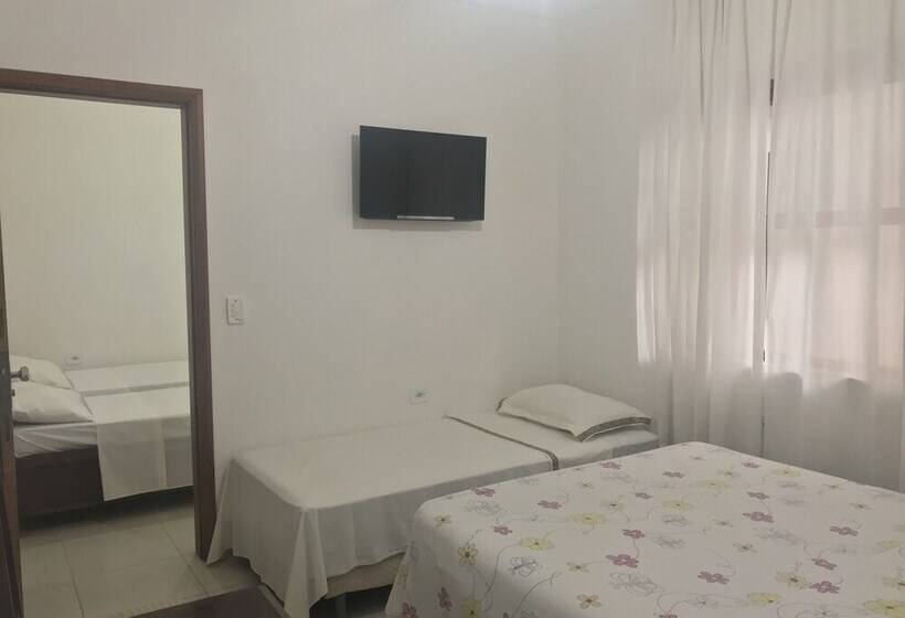 חדר משפחתי, Pousada Romã