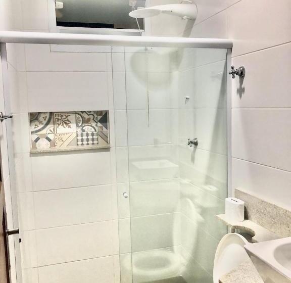 חדר משפחתי, Pousada Romã