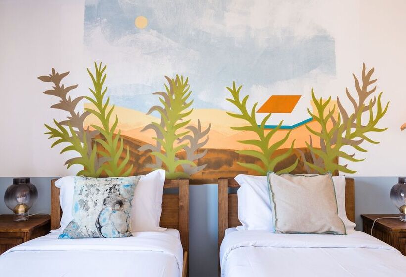 Номер Стандарт, Mute Hostel Milfontes