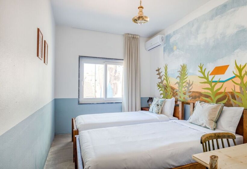 Номер Стандарт, Mute Hostel Milfontes