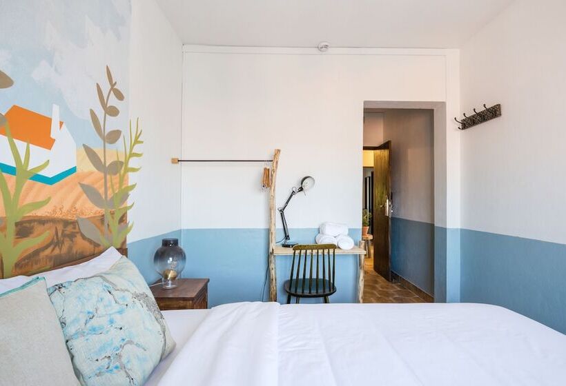 Номер Стандарт, Mute Hostel Milfontes