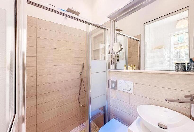 Classic room with balcony, Villa Anita