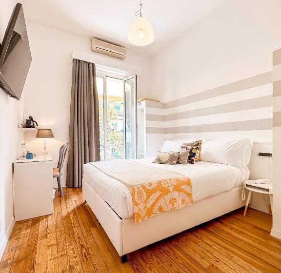Classic room with balcony, Villa Anita