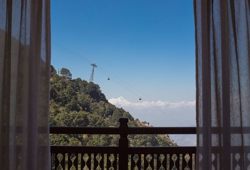 اتاق اجرایی, Chandragiri Hills Resort