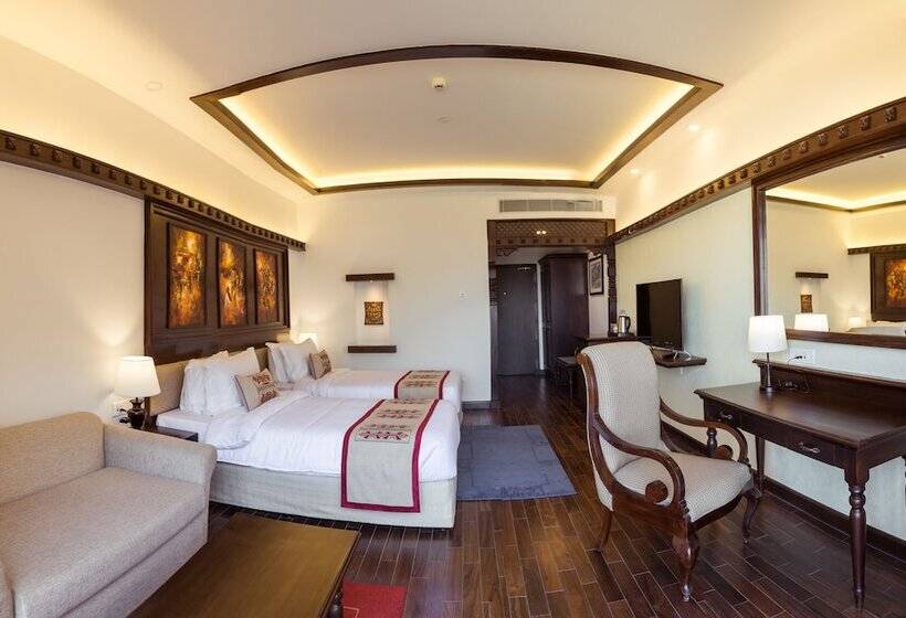 اتاق اجرایی, Chandragiri Hills Resort