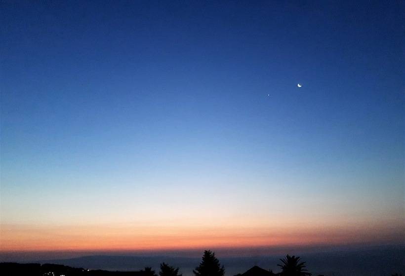 Номер Стандарт Вид на Море с Балконом, Etna Sunrise B&b