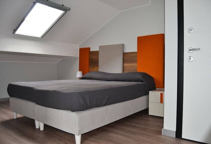 オーシャンビュースタンダードルームバルコニー付き, Etna Sunrise B&b