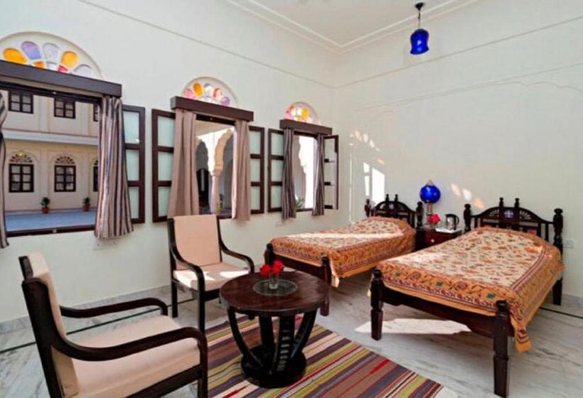 豪华房间, Dhulagarh Heritage Palace Hotel Near Jaipur