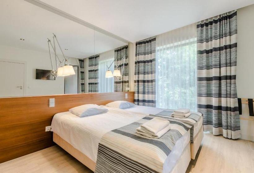 اتاق استاندارد با تراس, Marina Nawigator