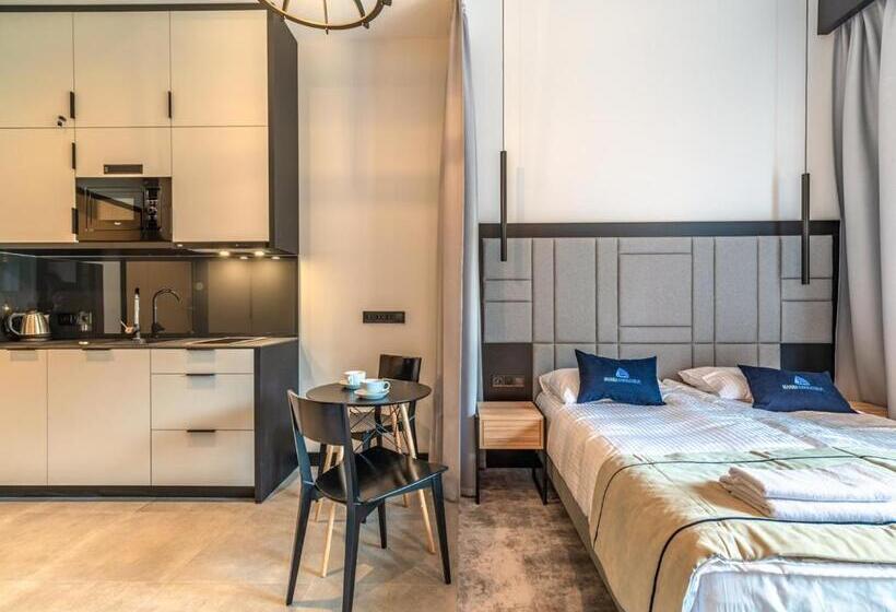 استودیو استاندارد با تراس, Marina Nawigator