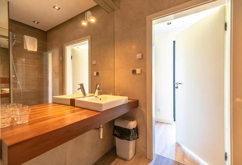 آپارتمان 2 خوابه با تراس, Marina Nawigator