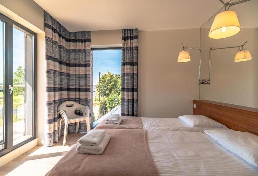 آپارتمان 2 خوابه با تراس, Marina Nawigator