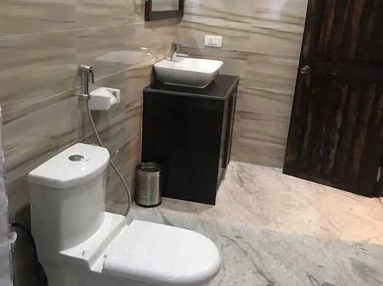 اتاق لوکس, Norwangs Villa