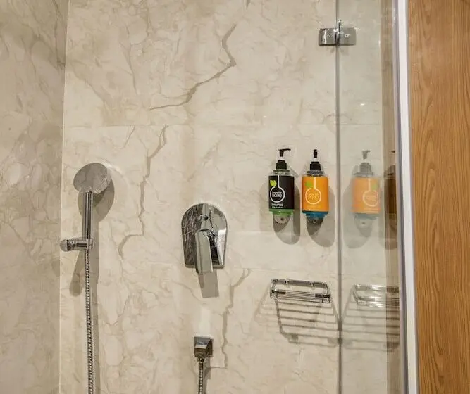 اتاق لوکس, Regenta Central Cassia Zirakpur Chandigarh