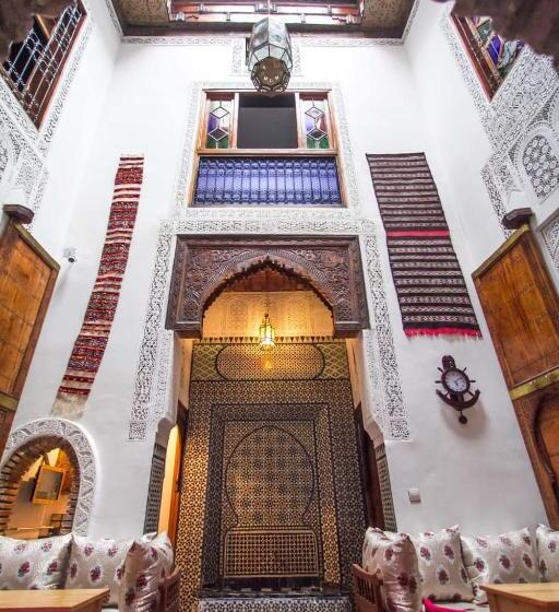 اتاق لوکس, Dar Milouda Rcif