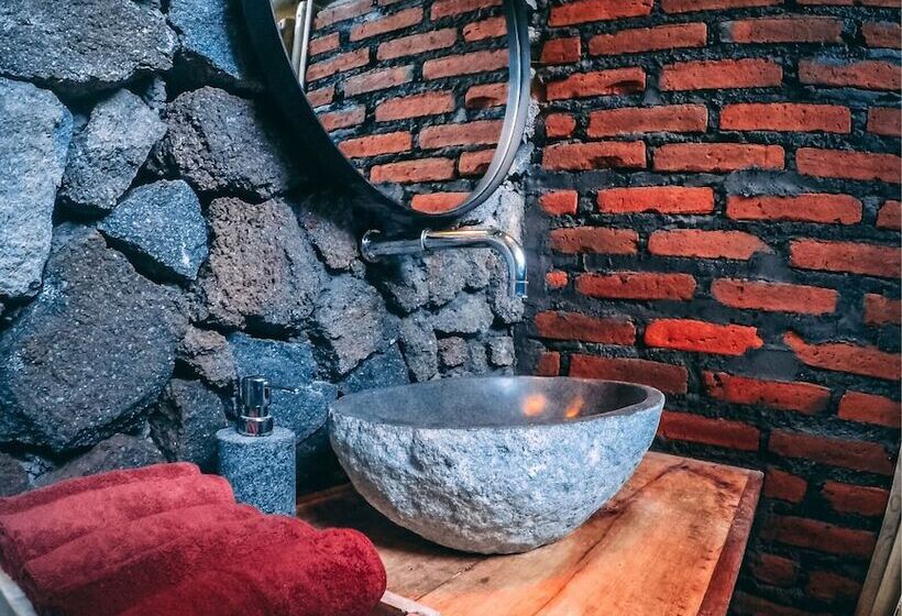 Deluxe Tent, Desa Eko