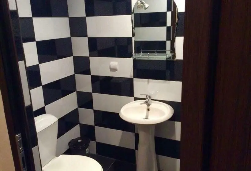 Standard Yhden Hengen Huone, Hayq Hotel Dilijan