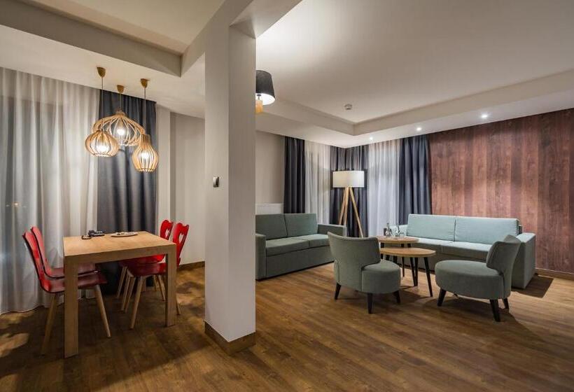 سوییت جونیور, Szczawnica Park Resort & Spa
