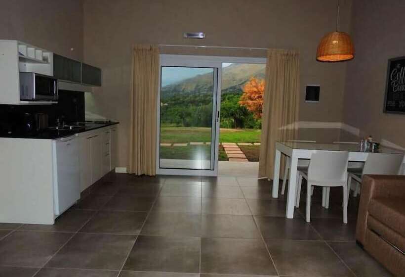 1ベッドルームのデラックスアパートメント, Parque Los Nogales Apart