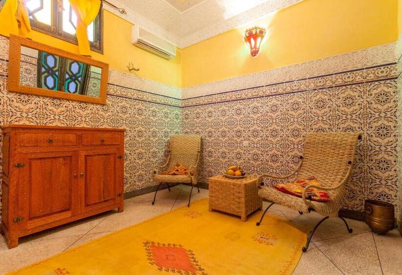 Standard room with outdoor bath, Riad Tasneem