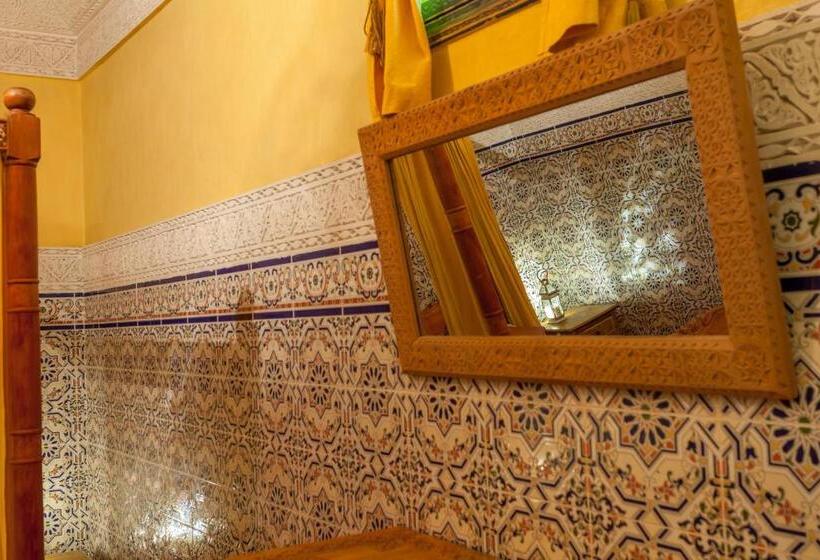 Standard room with outdoor bath, Riad Tasneem