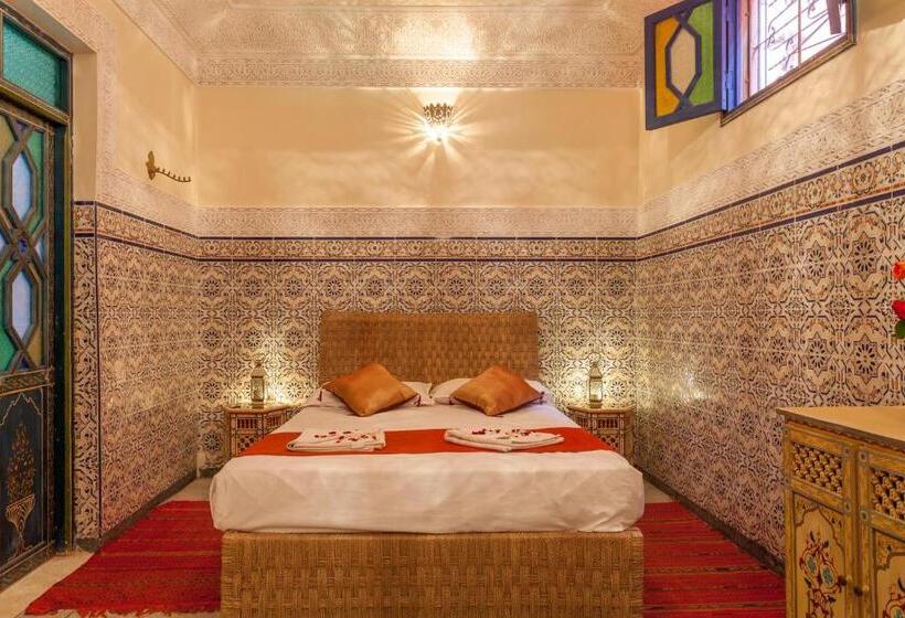 Standard room with outdoor bath, Riad Tasneem