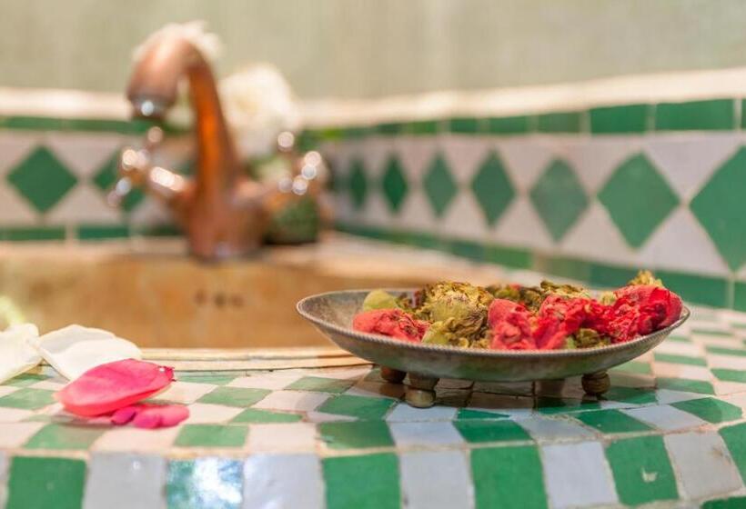 اتاق استاندارد, Riad Tasneem