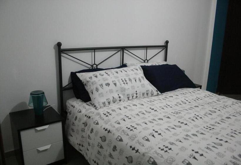 Номер Стандарт, B&b Santiago