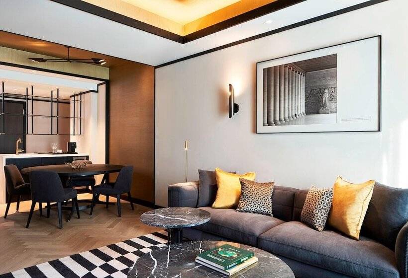 シティビュースイート, Academias Hotel, Autograph Collection