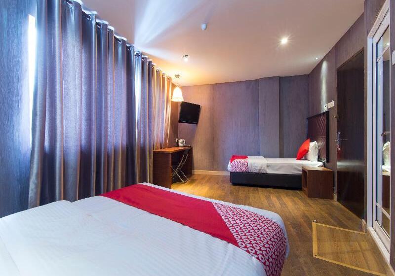 سوییت سوپریور, OYO 763 Tazara Hotel
