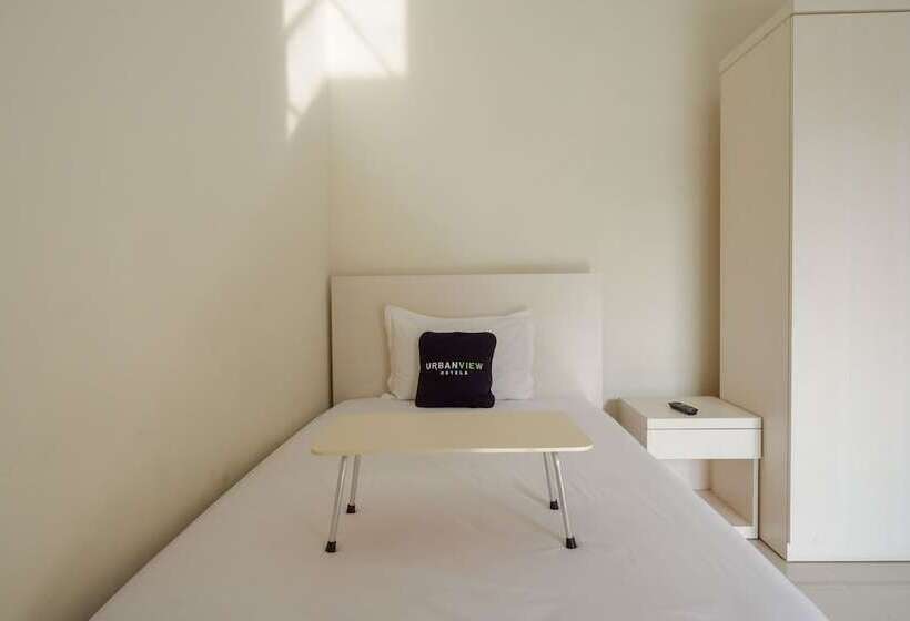 스탠다드 싱글 룸, Urbanview Hotel Syariah Casa Azmya Yogyakarta